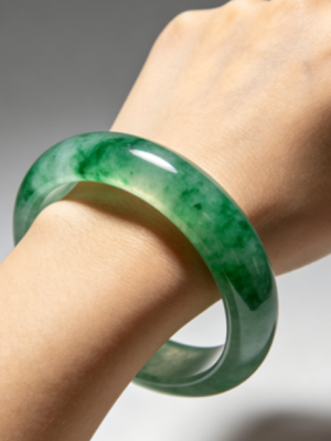 Genuine Green Jade Bangle